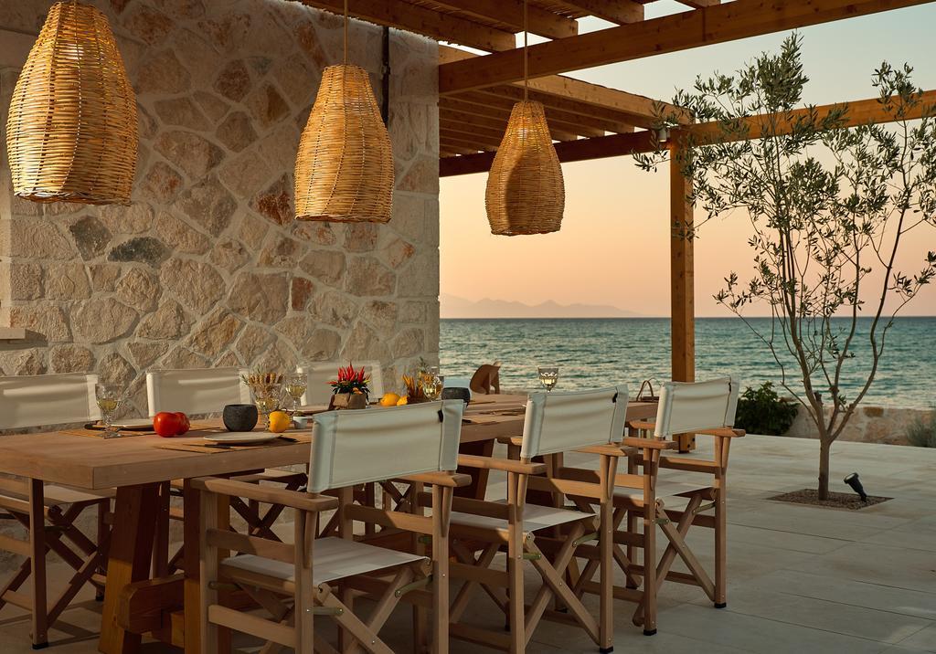 Niova Villa - Seafront, Private Pool And Ionian Sea Views, By Zantewize Alykés Eksteriør bilde