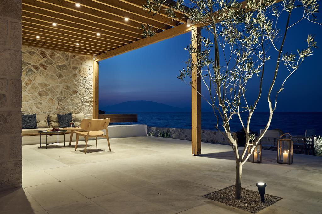 Niova Villa - Seafront, Private Pool And Ionian Sea Views, By Zantewize Alykés Eksteriør bilde