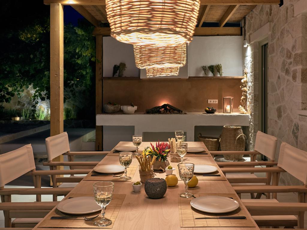 Niova Villa - Seafront, Private Pool And Ionian Sea Views, By Zantewize Alykés Eksteriør bilde