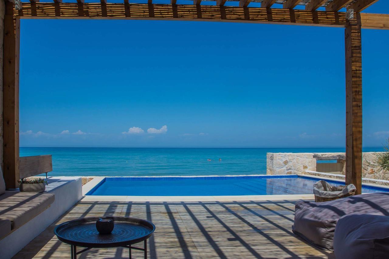 Niova Villa - Seafront, Private Pool And Ionian Sea Views, By Zantewize Alykés Eksteriør bilde